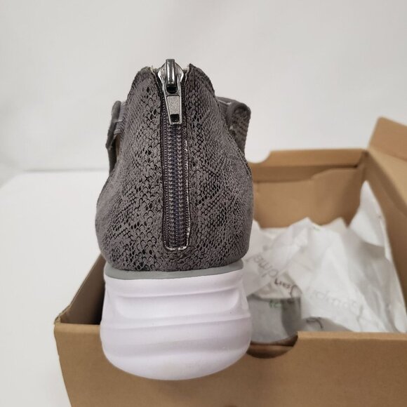 JBU Women's Margot Wide Sport Sandal in Light Gray Snake - Size 9.5 - Picture 8 of 9